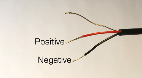 positive and negative audio cable